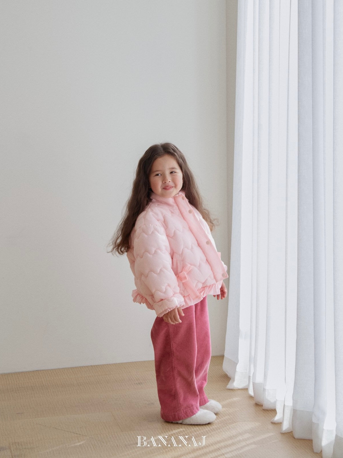 Ribbon padding jacket