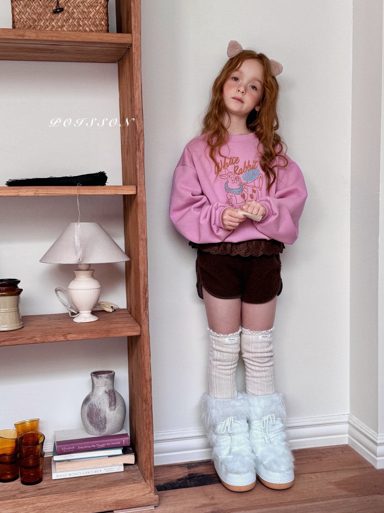 Wonderland vintage sweatshirt