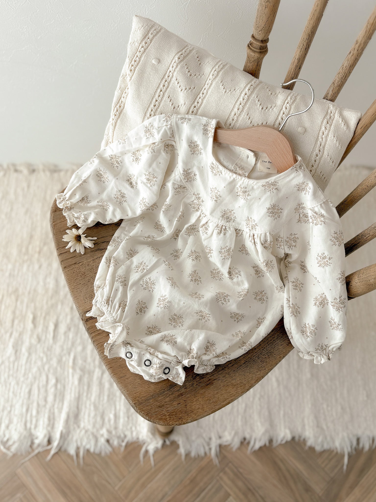 Shirring flower rompers