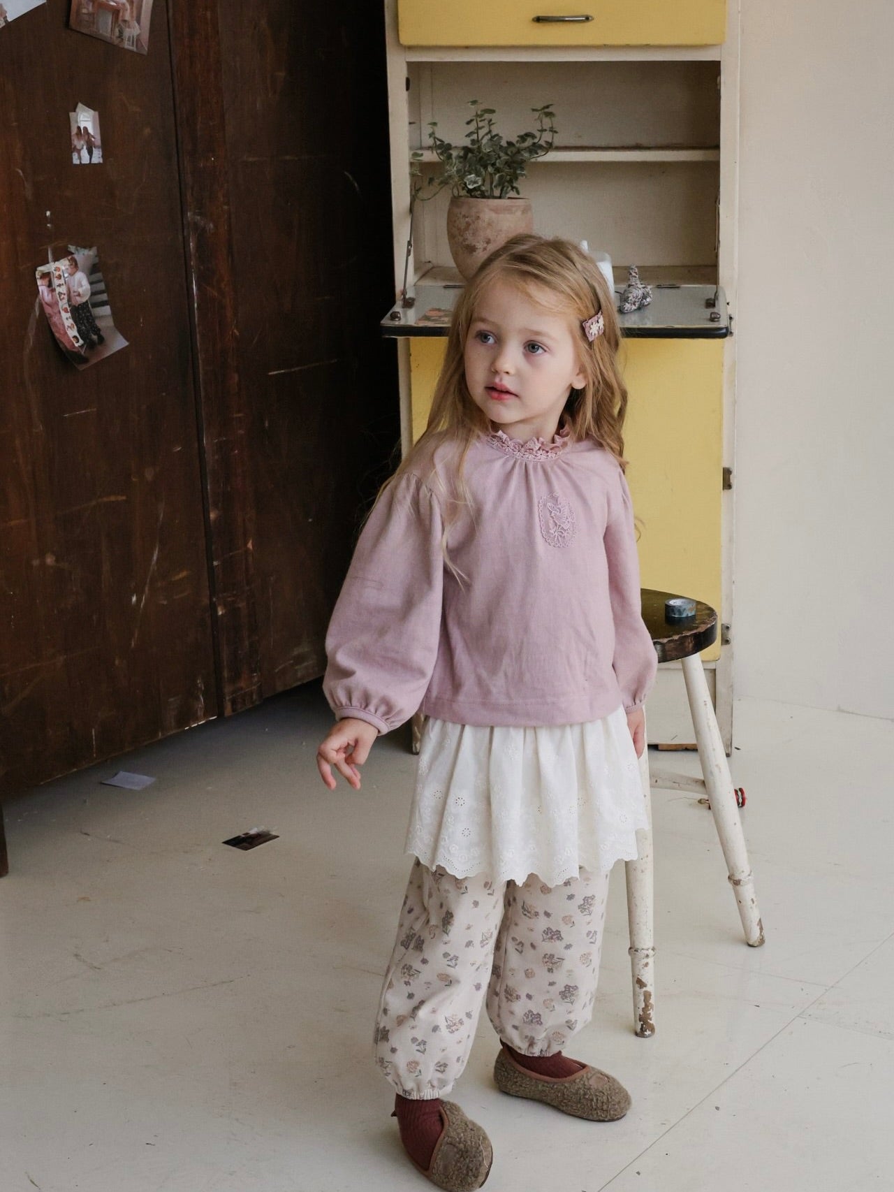 Dazzling frill pants