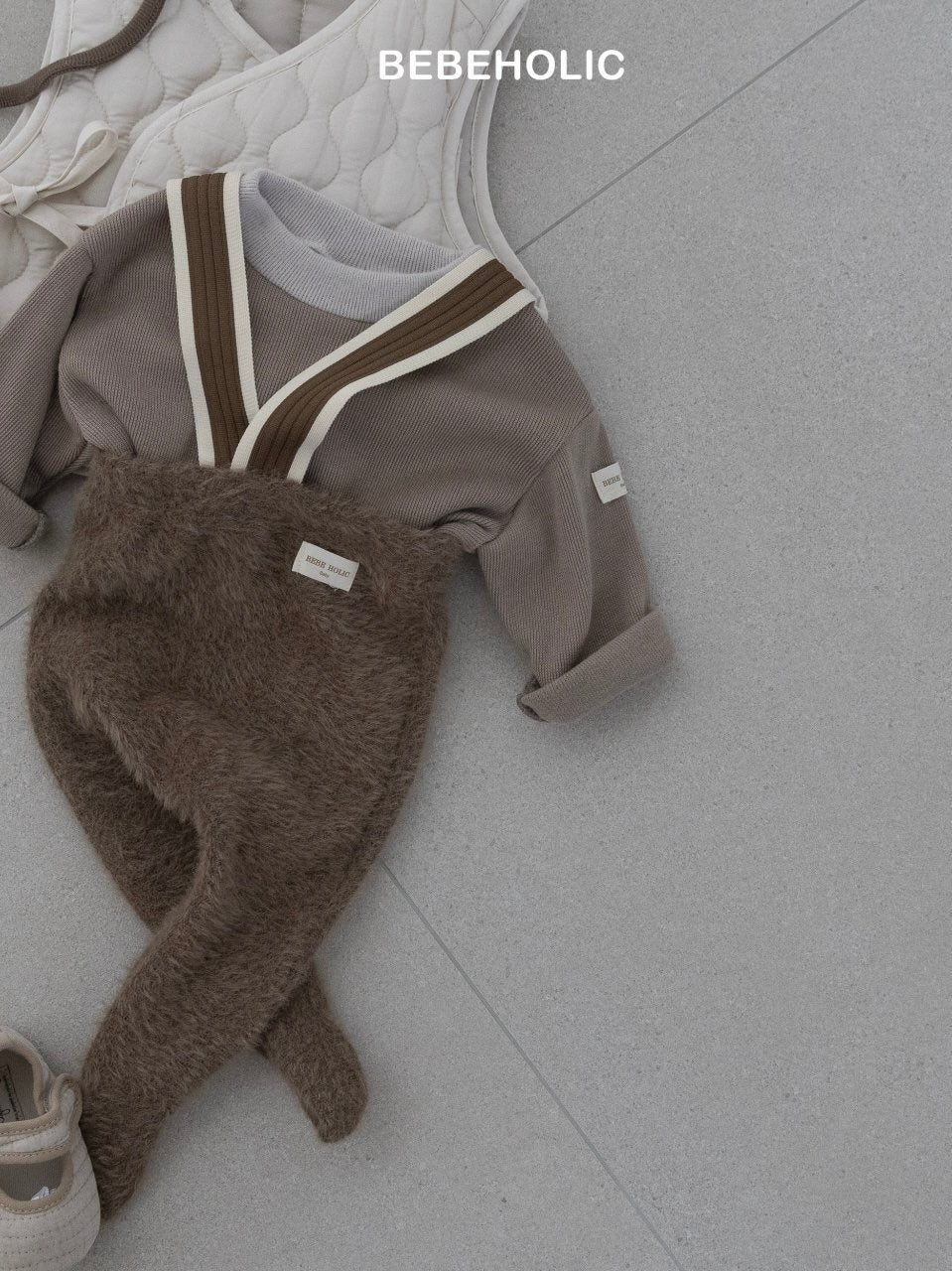 Angora footed leggings