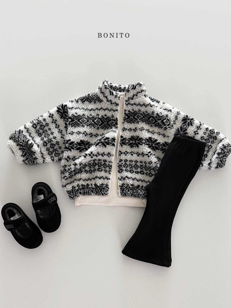 Snowflake zip-up jacket