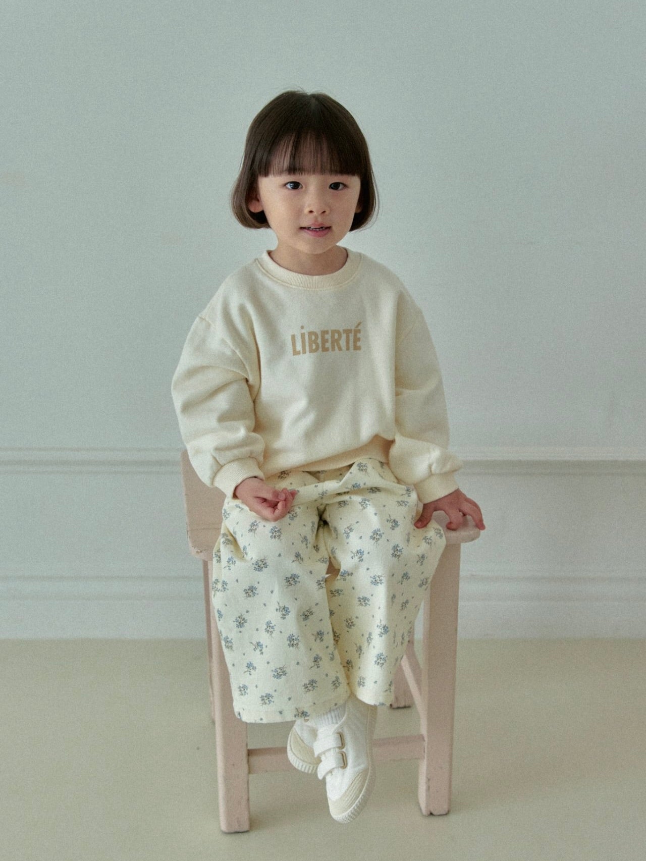 Spring printed sweatshirt