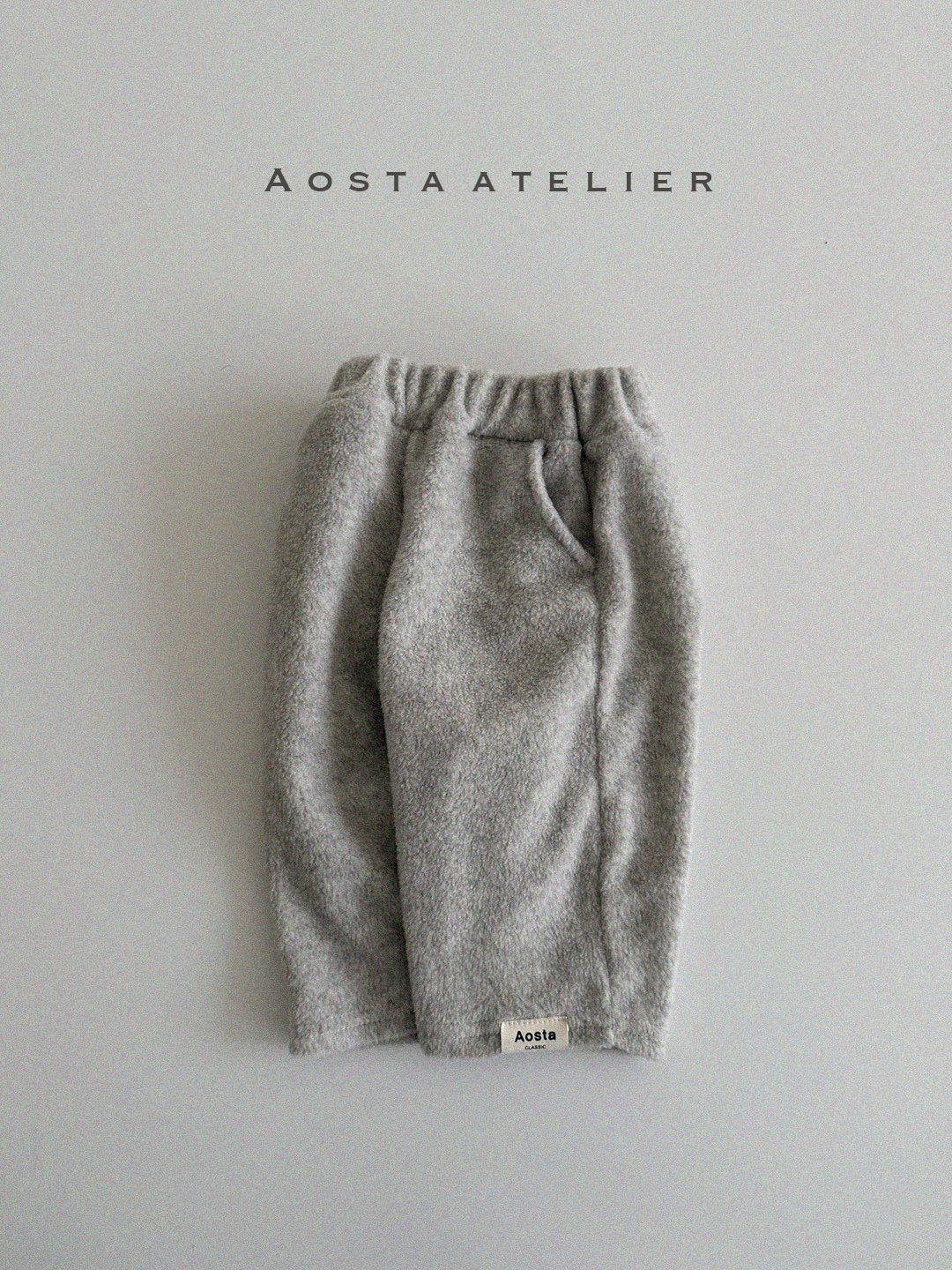 Classic knit pants