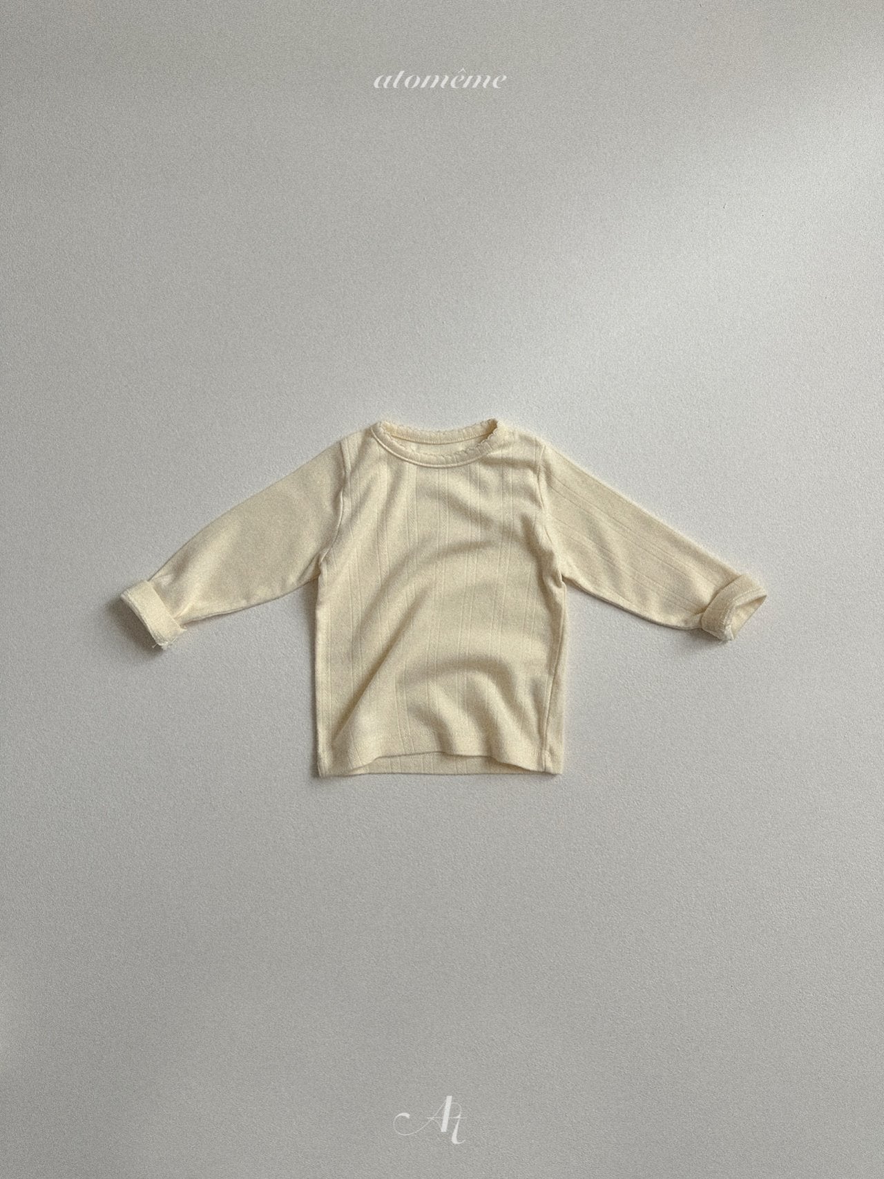 Eyelet picot lace T-shirt