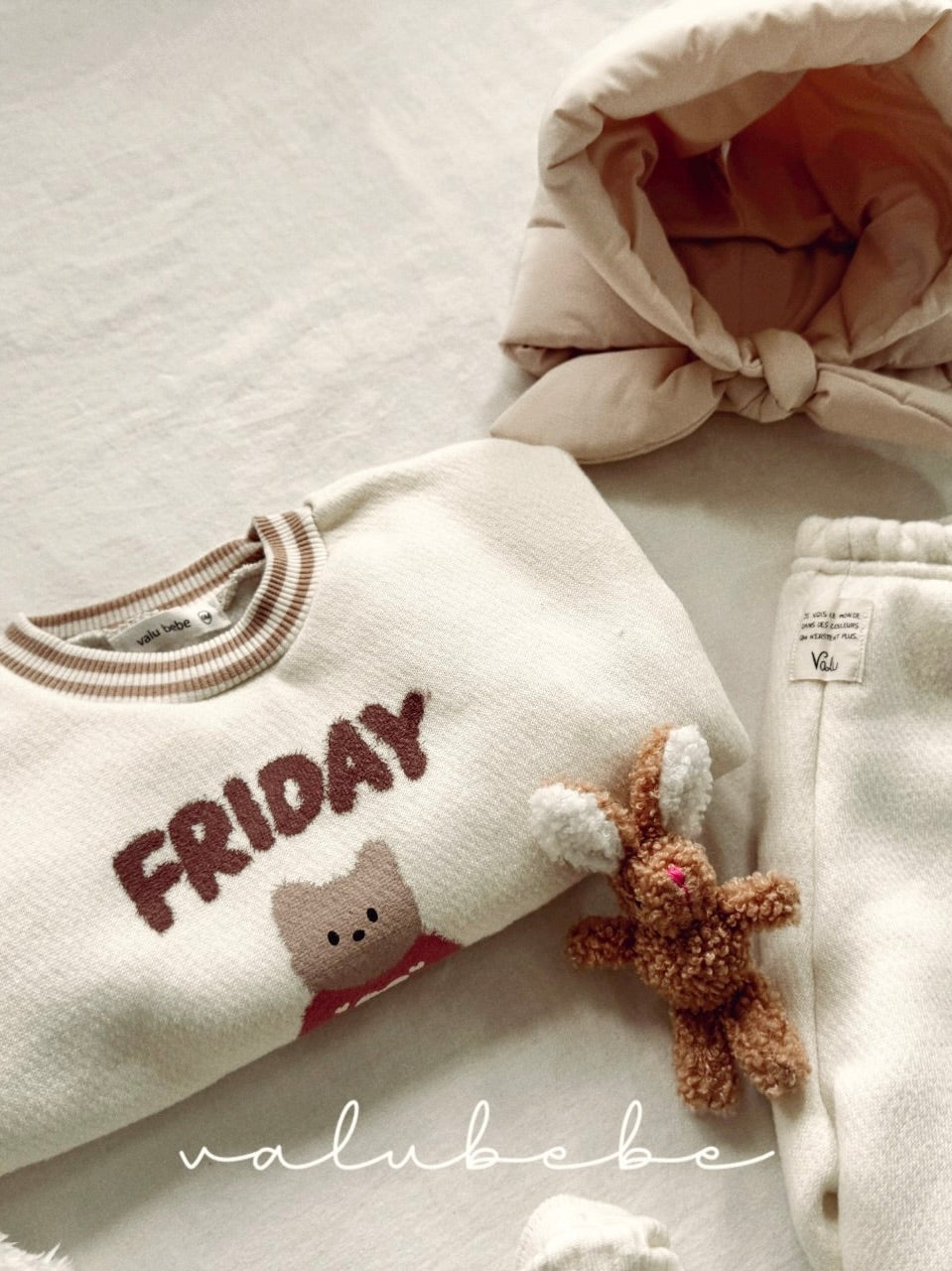 Padded bonnet (baby)