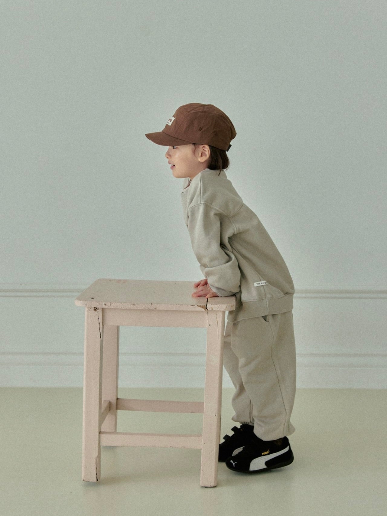 Pigment jogger pants             