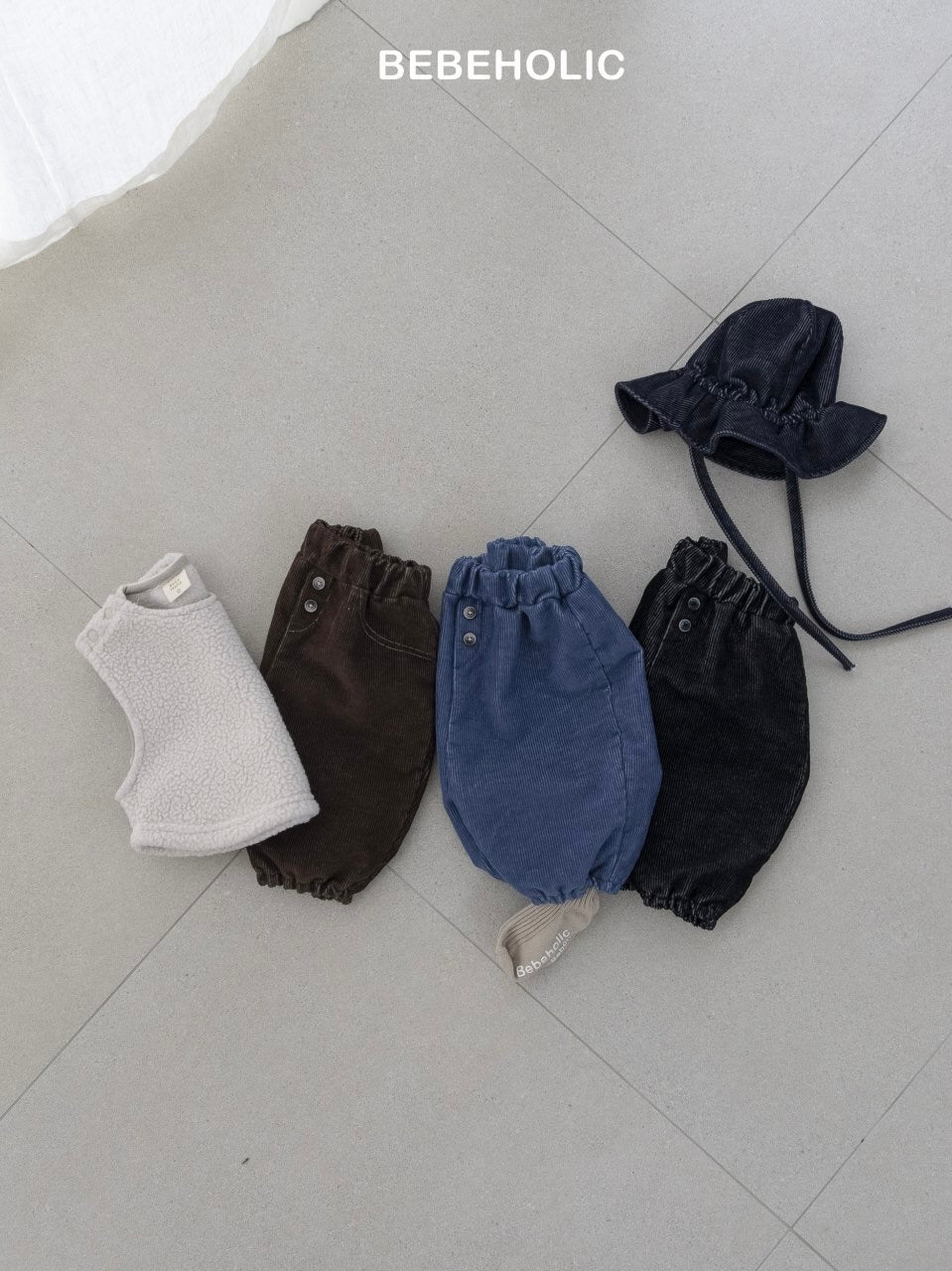 Circle pumpkin pants