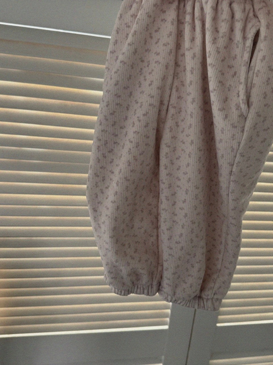 Flower boa jogger pants