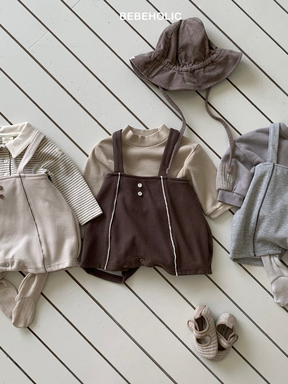 Two button suspender pants