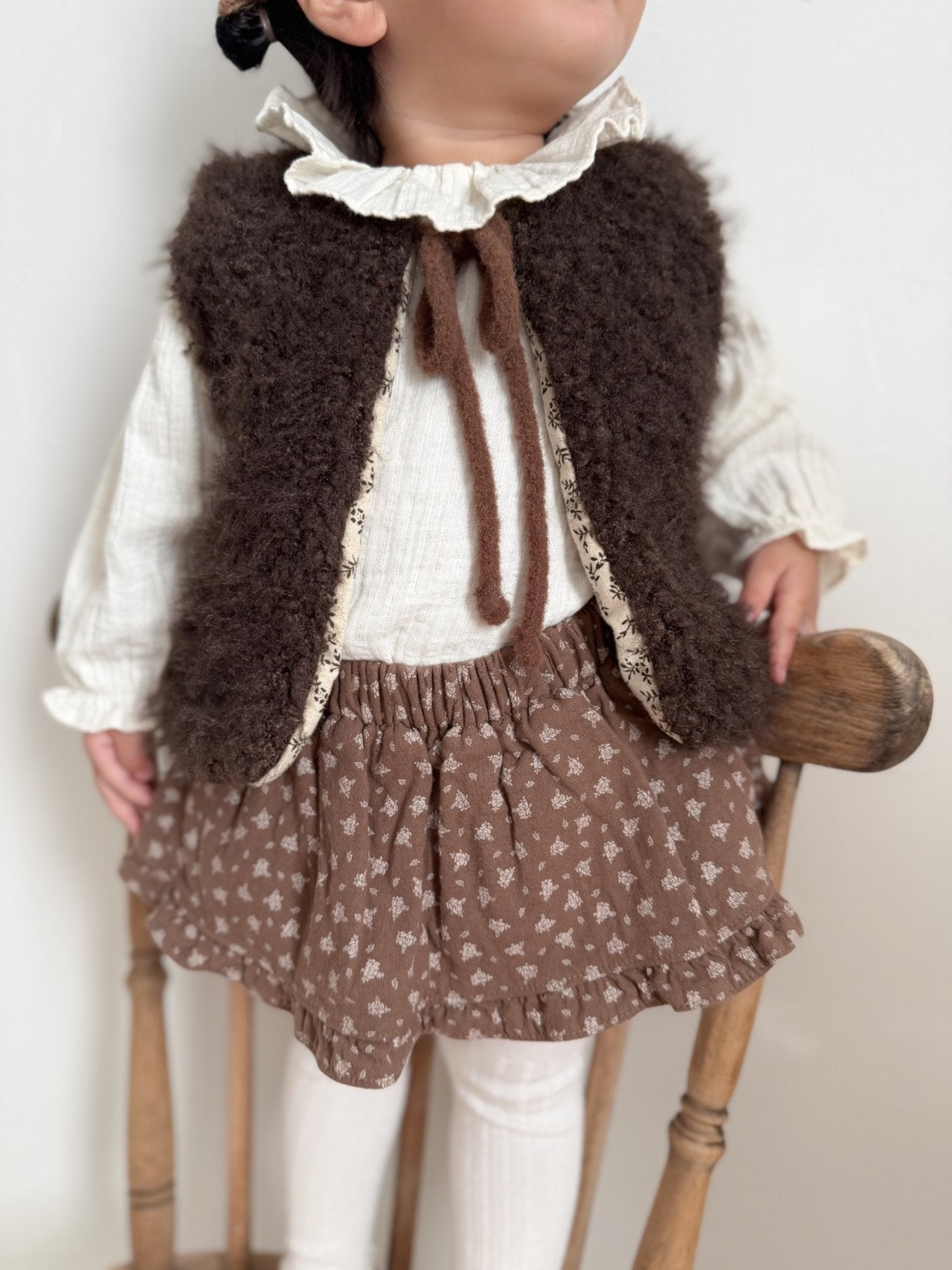 Nougat collar blouse