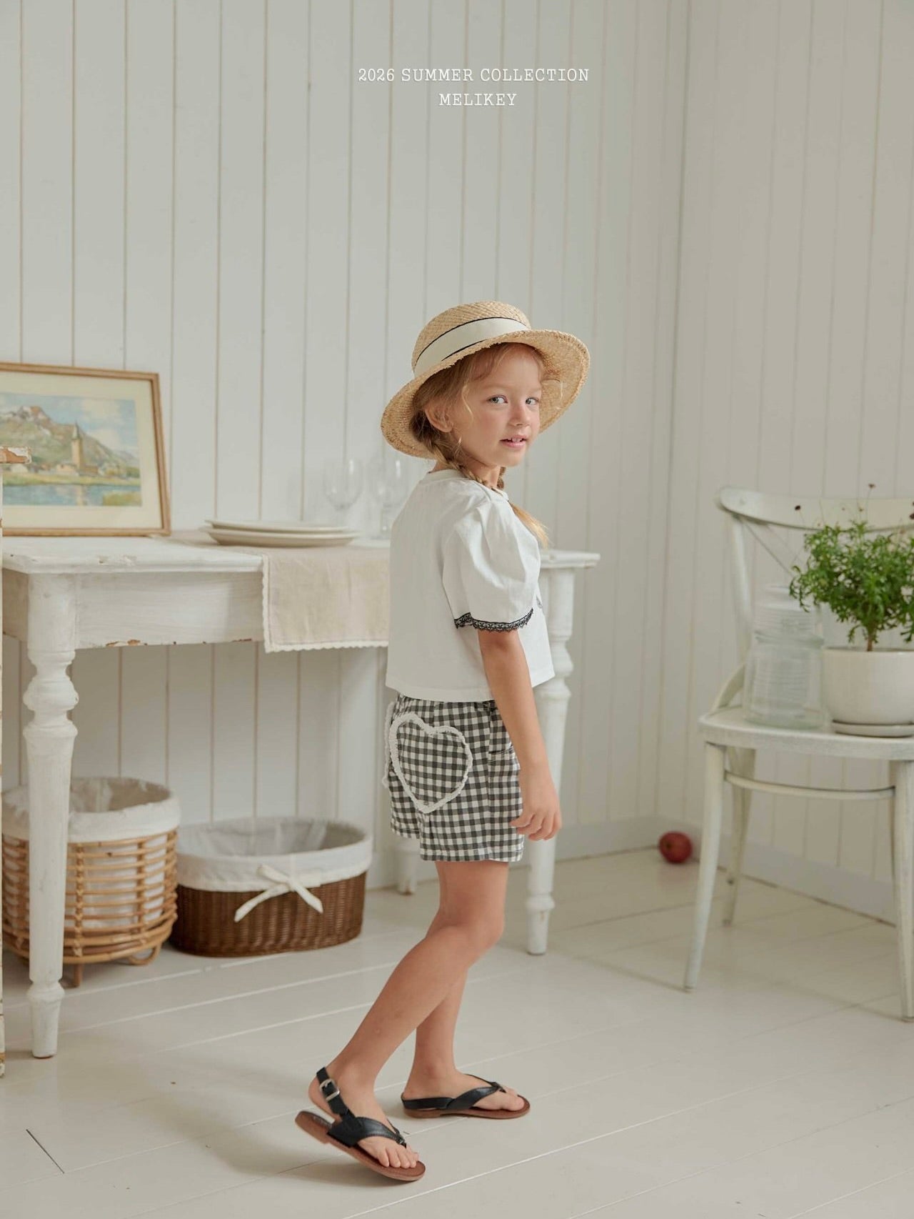 Heart ribbon T shirt