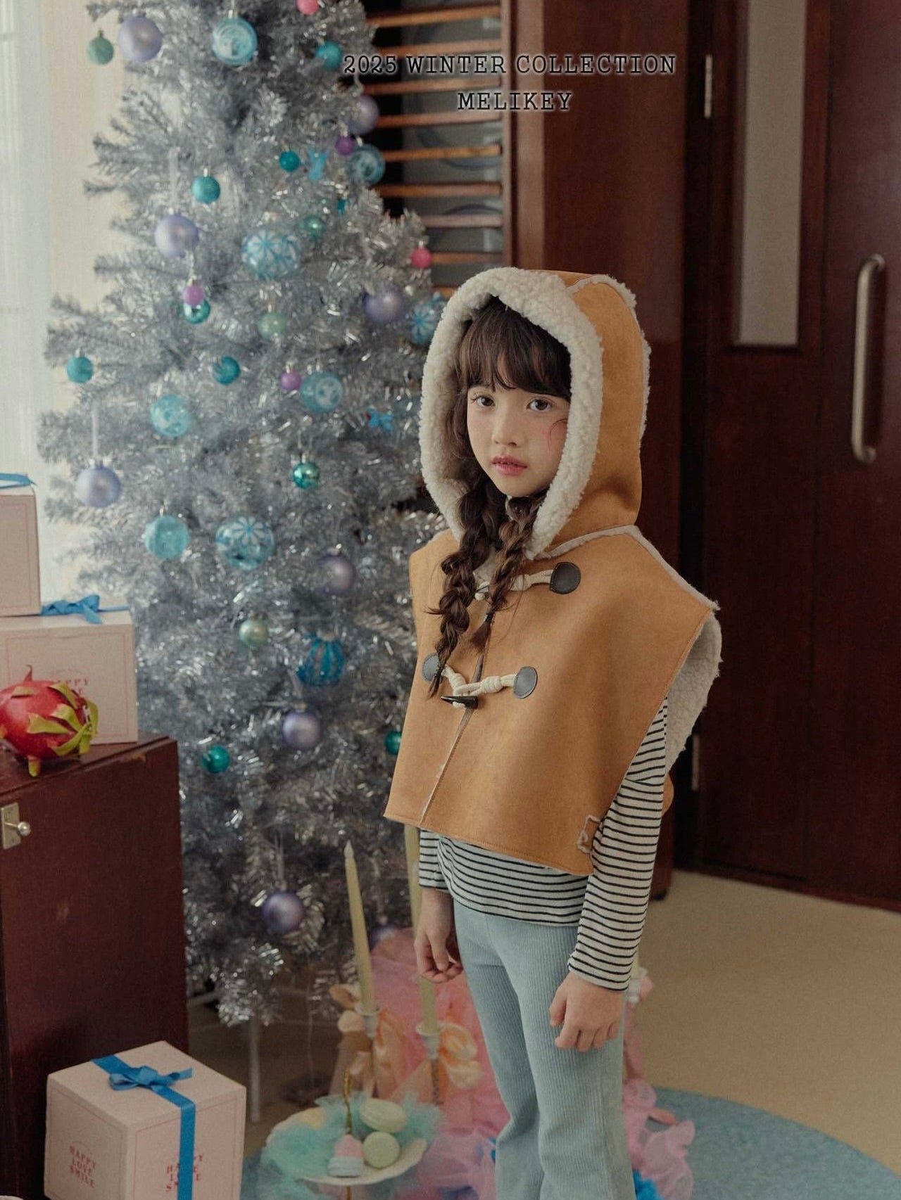 Shearling hooded cape