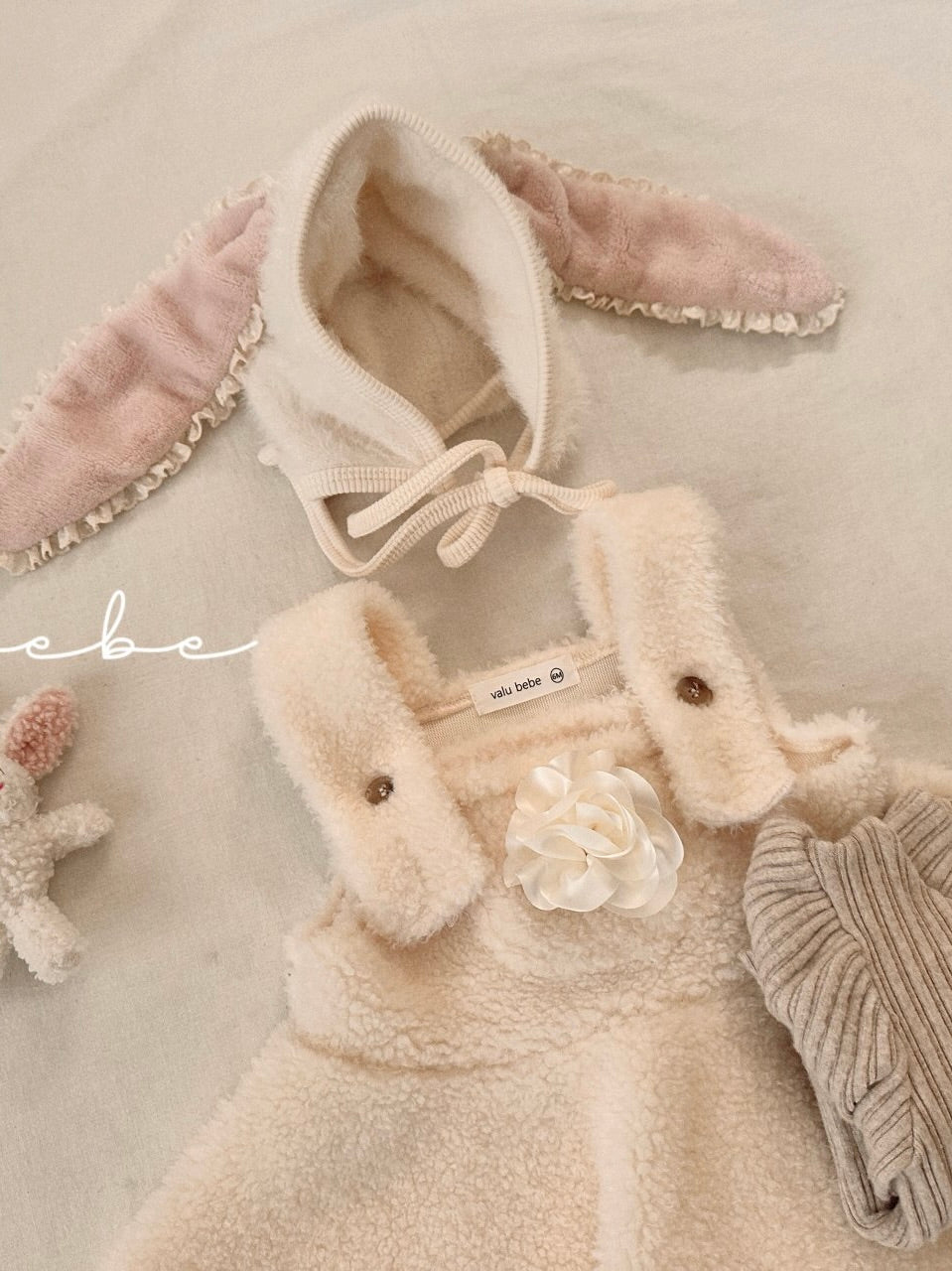 Bunny fur bonnet (baby)