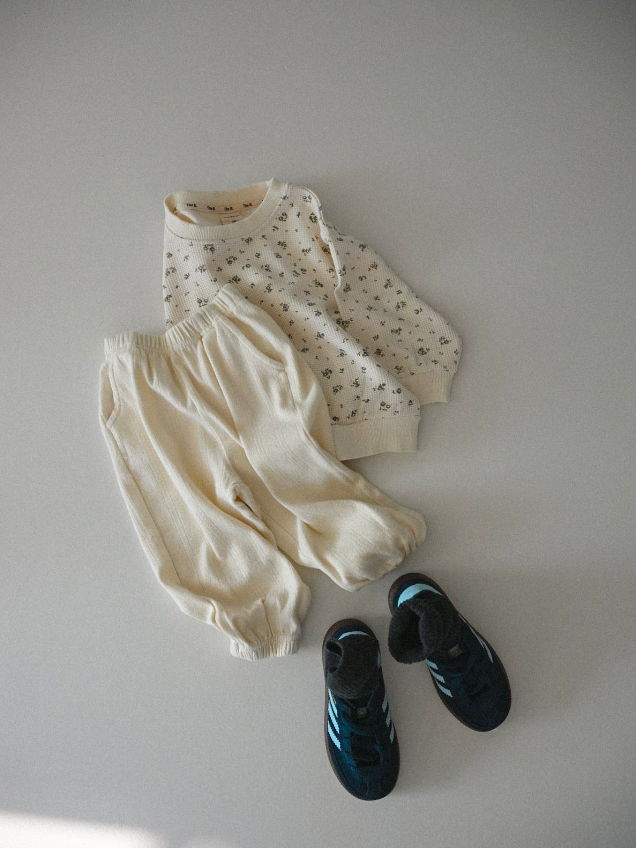 Flower waffle sweatshirt