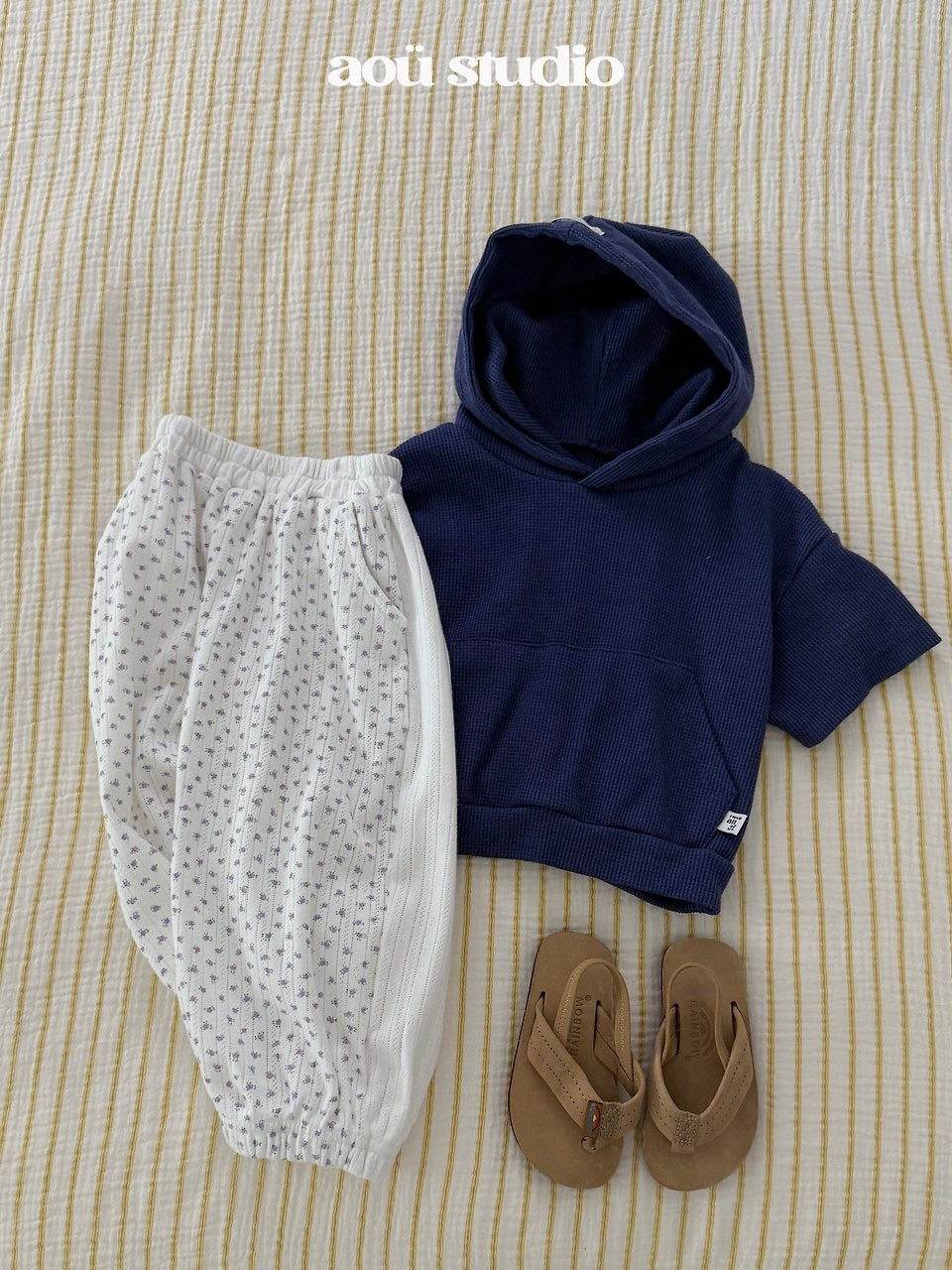 Rose jogger pants