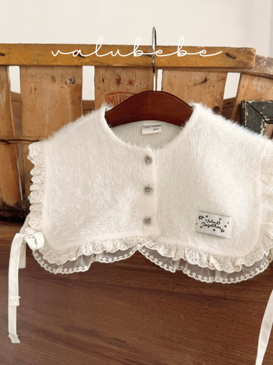 Lace ribbon cape (baby)