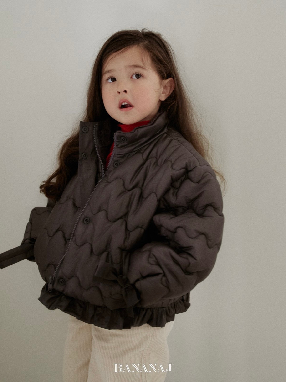 Ribbon padding jacket