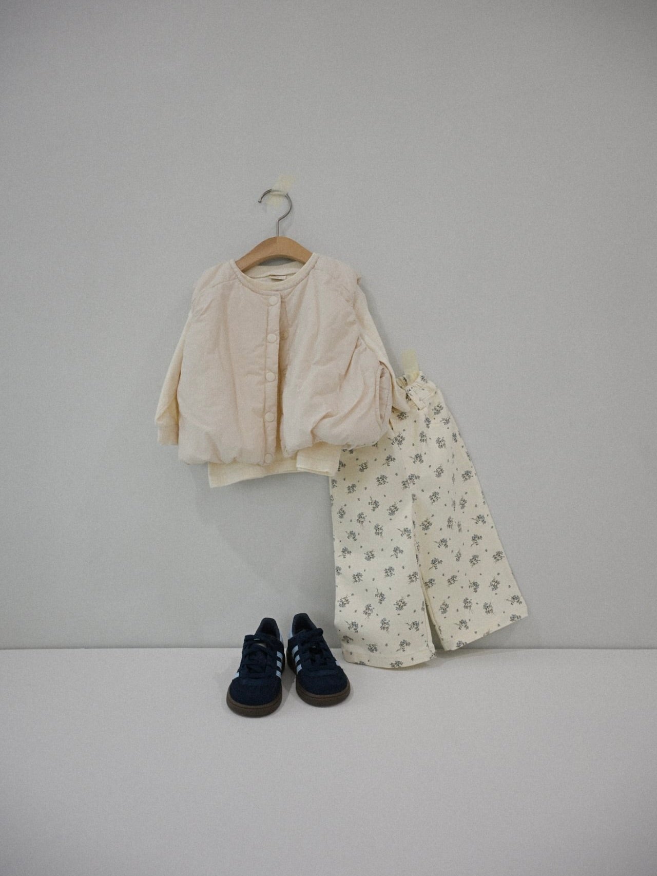 Patterned straight pants