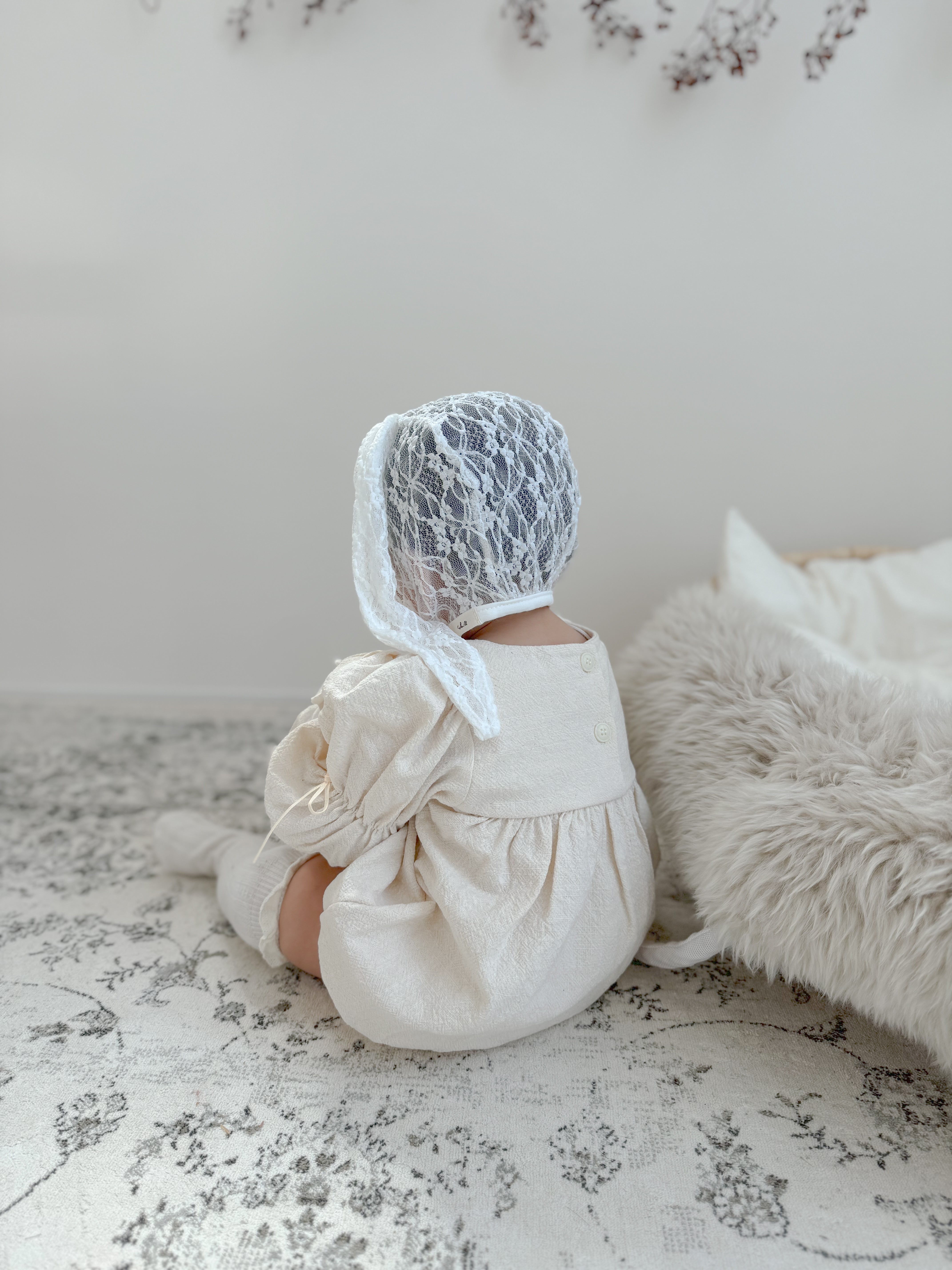 Bunny lace bonnet