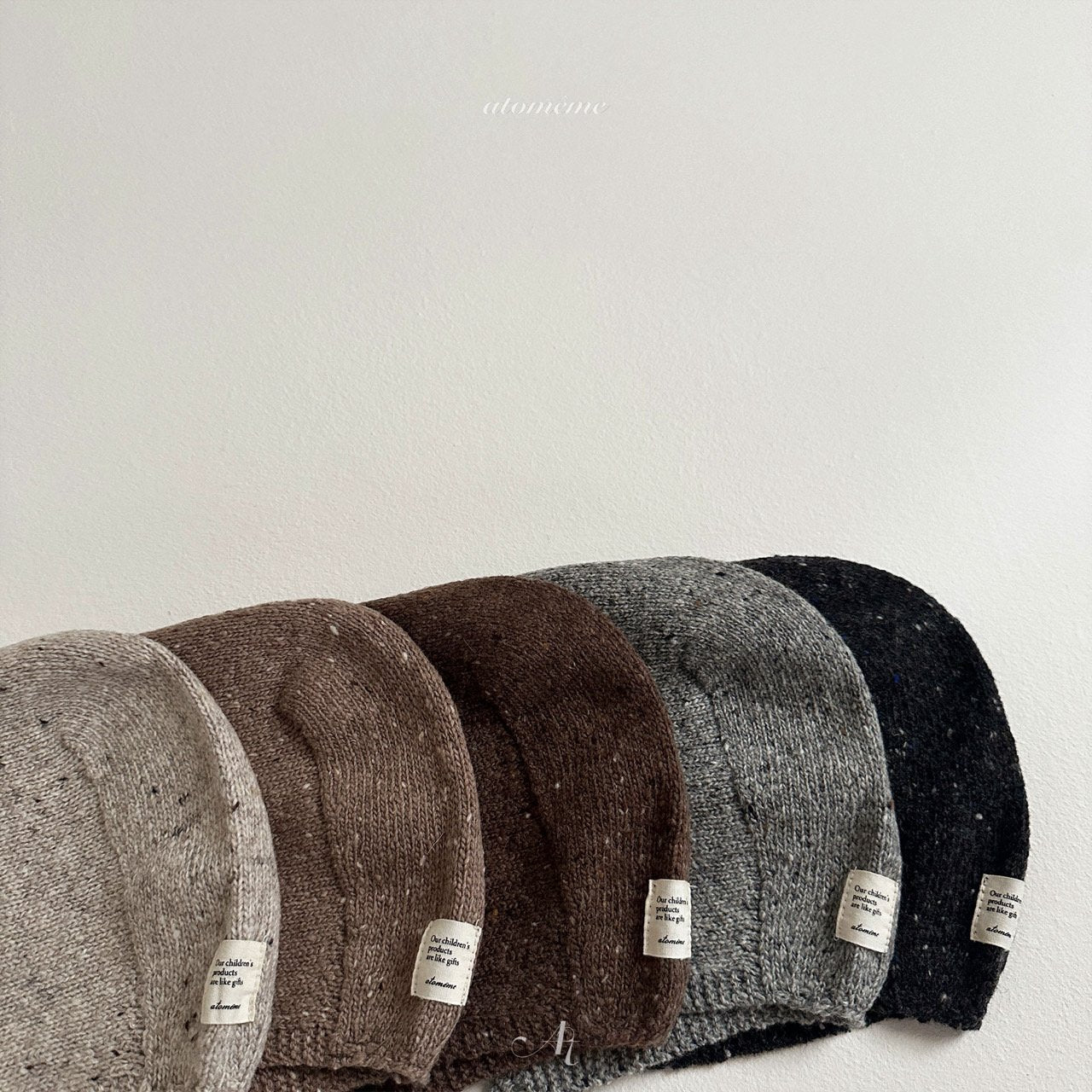 Wool knit bonnet