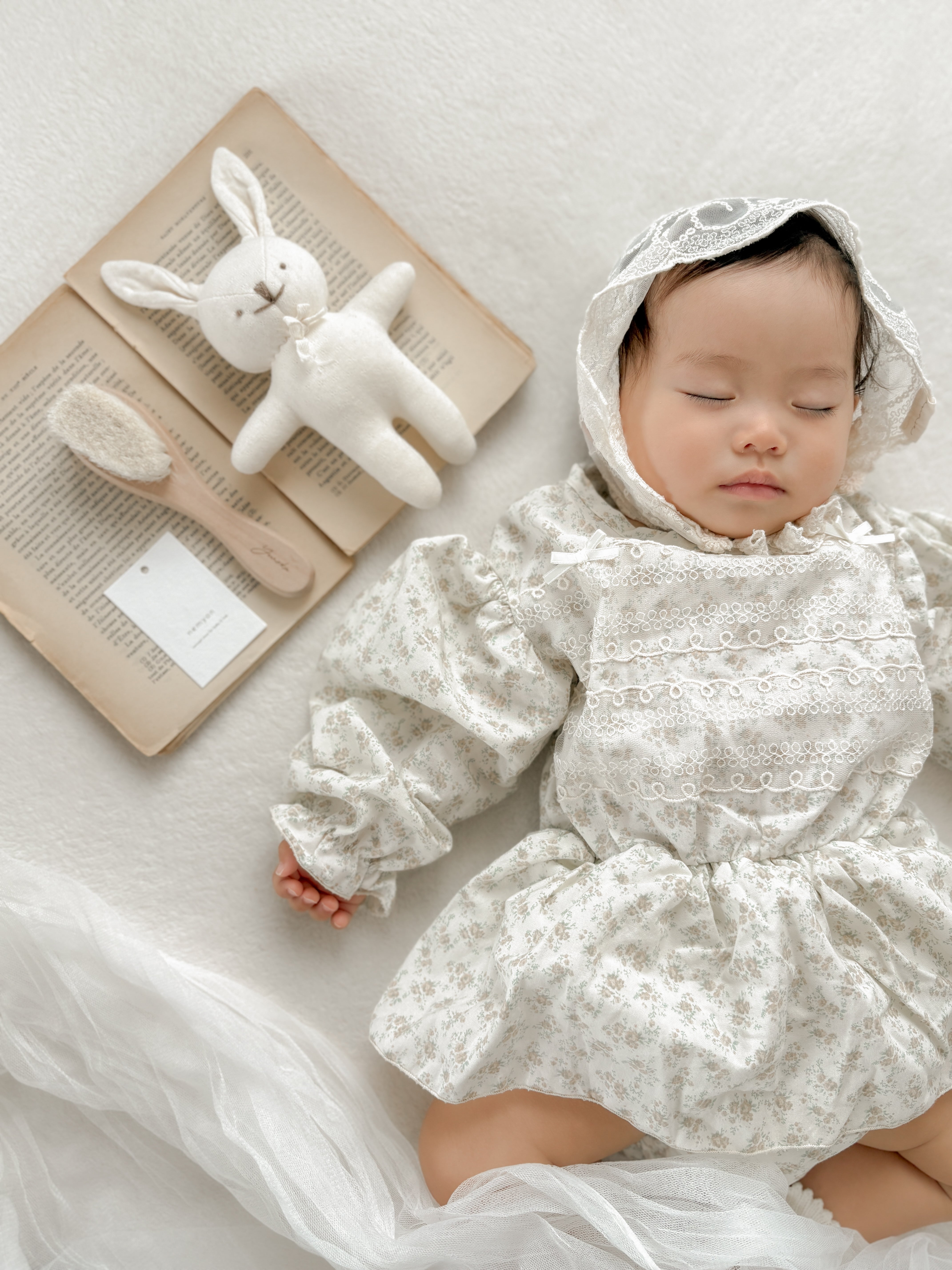 Elegant floral rompers