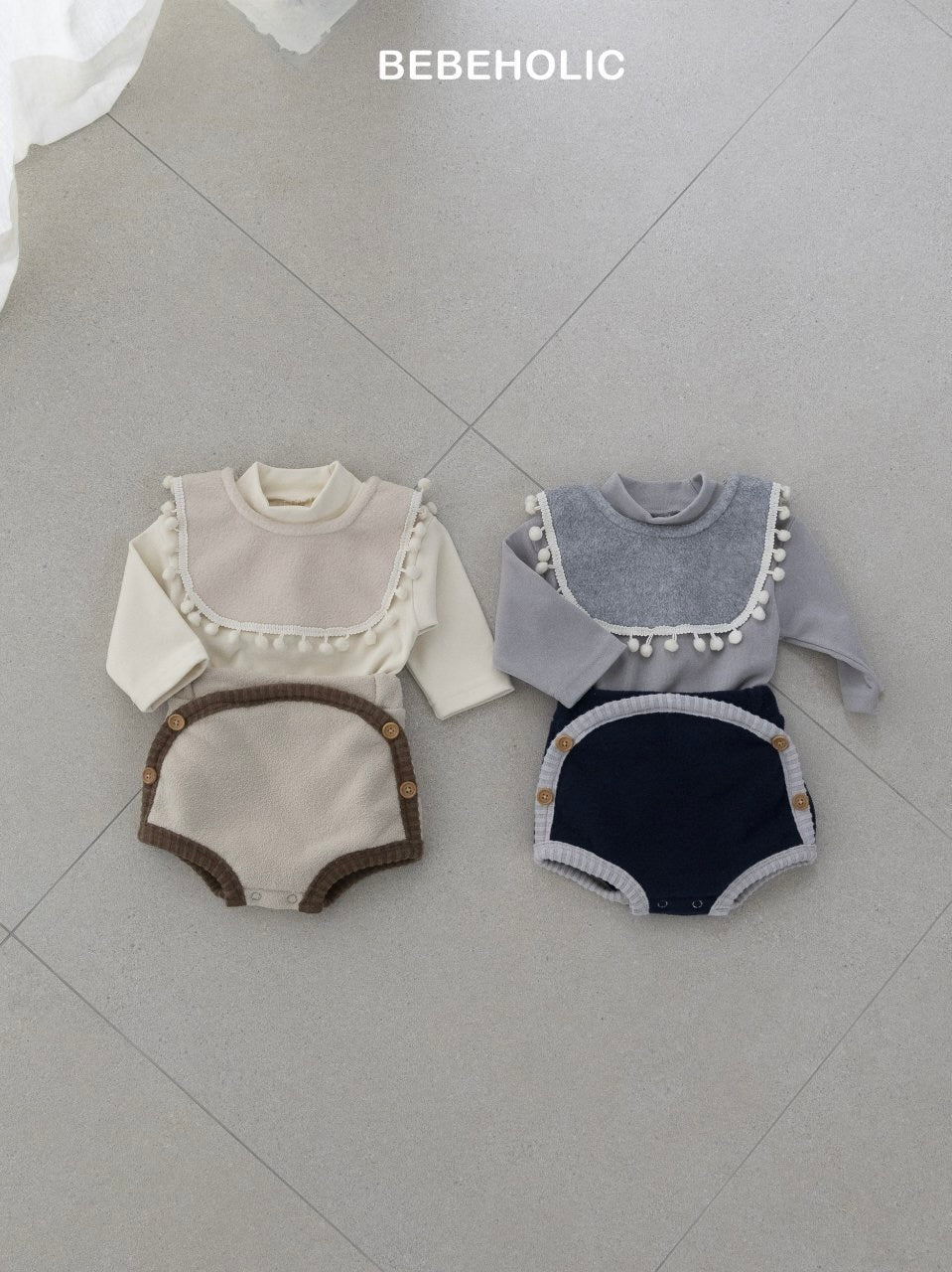 Bi color pumpkin bloomer