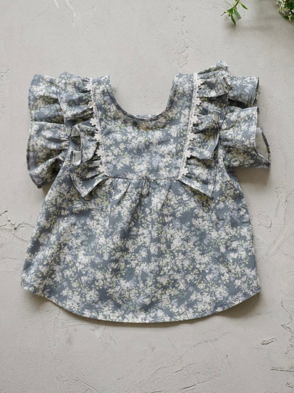 Shine blouse