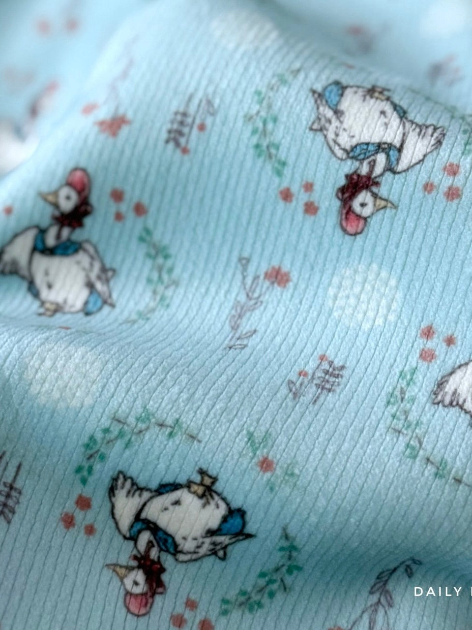 Pattern mink jogger pants