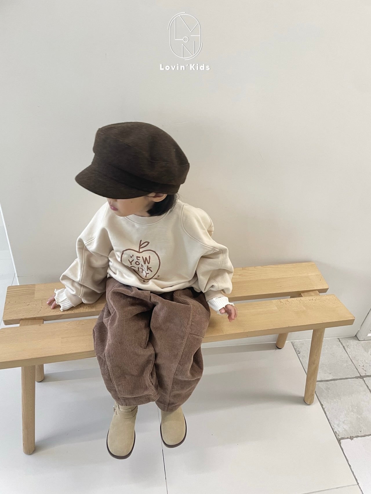 New York Apple sweatshirt