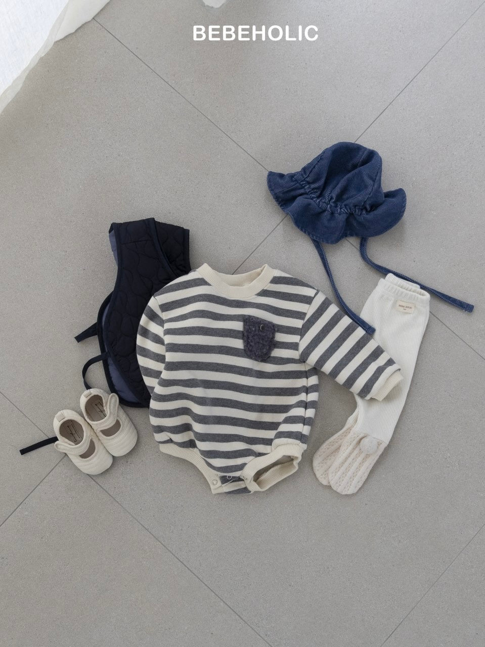 Tommy pocket rompers