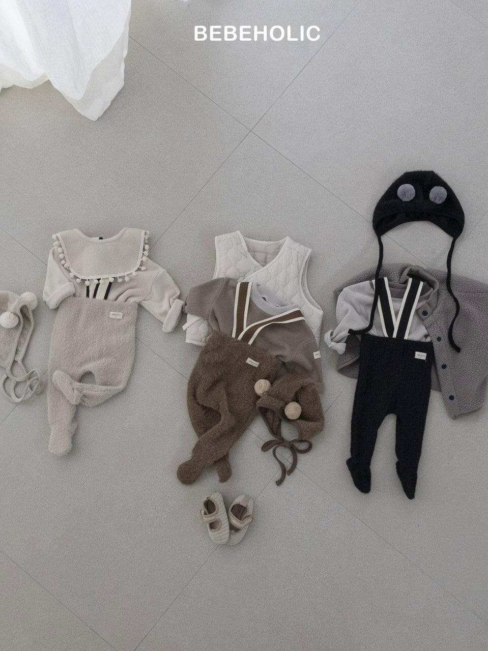 Angora footed leggings