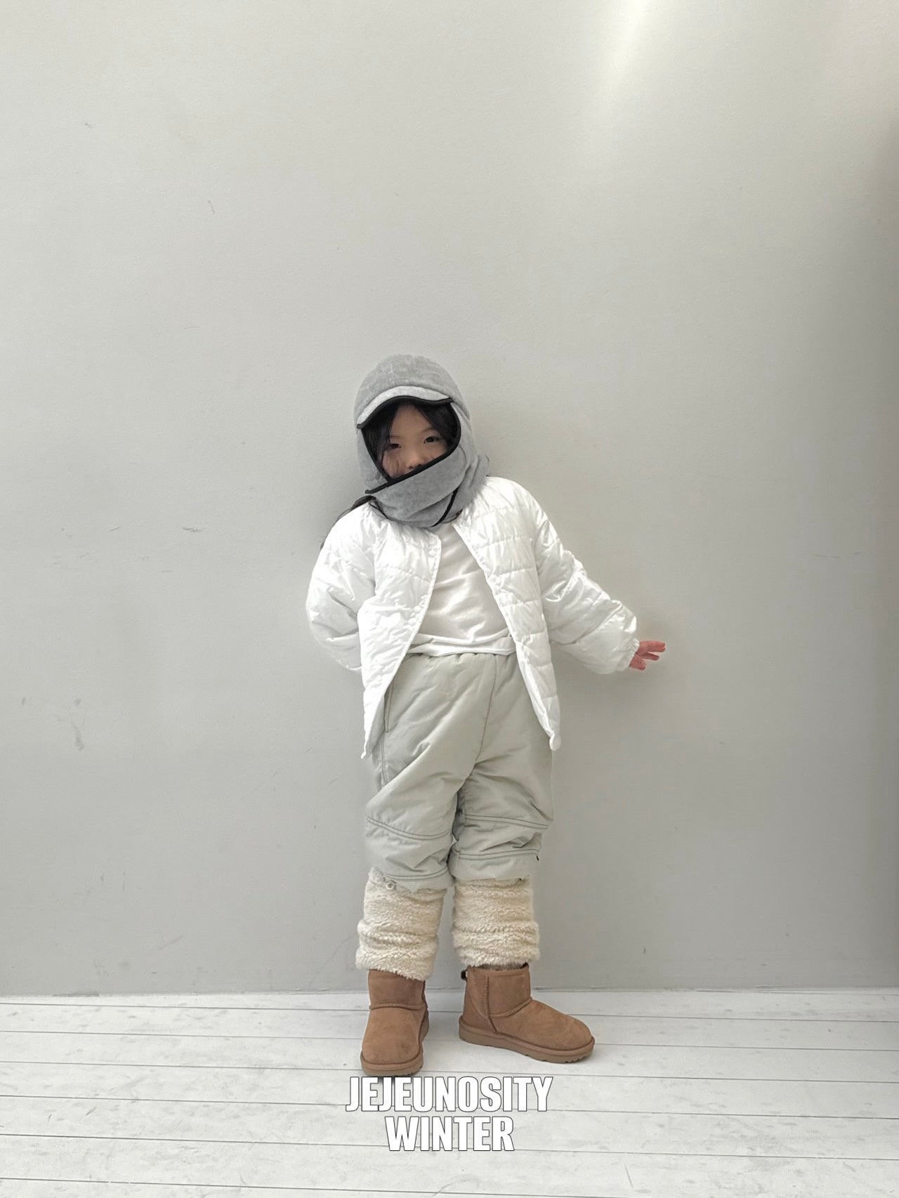 Earth Lightweight Down Jacket