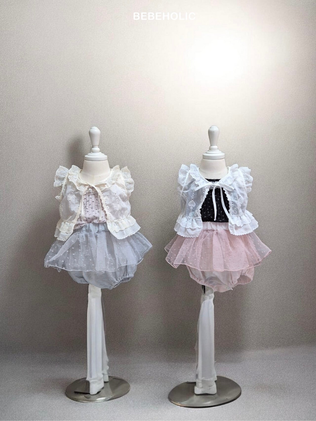 Heart ribbon vest
