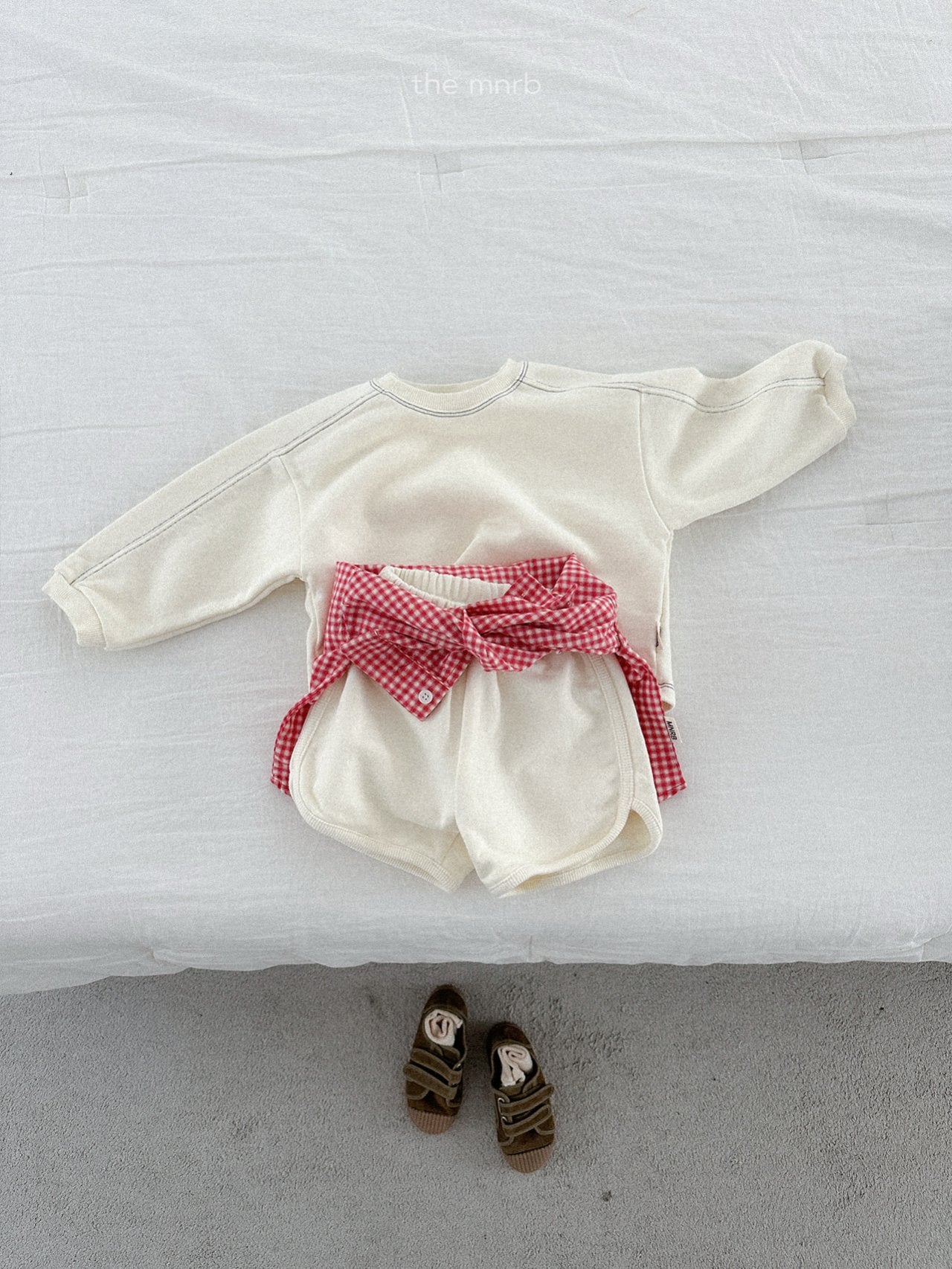 Double-collared shirt