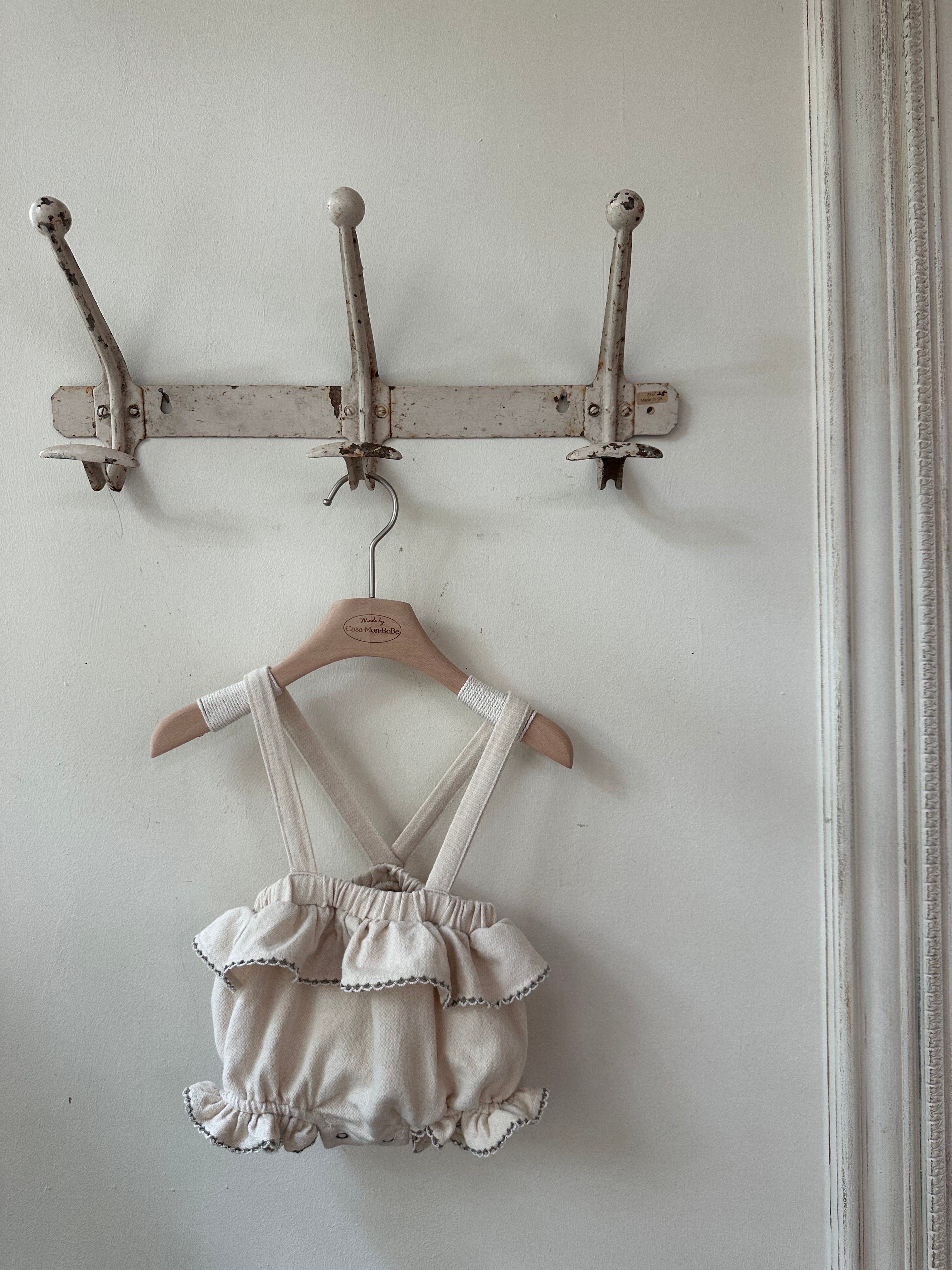 Noelle suspender bloomer