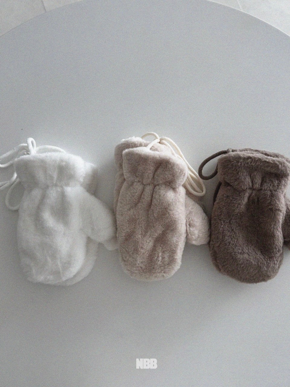 Winter fluffy gloves