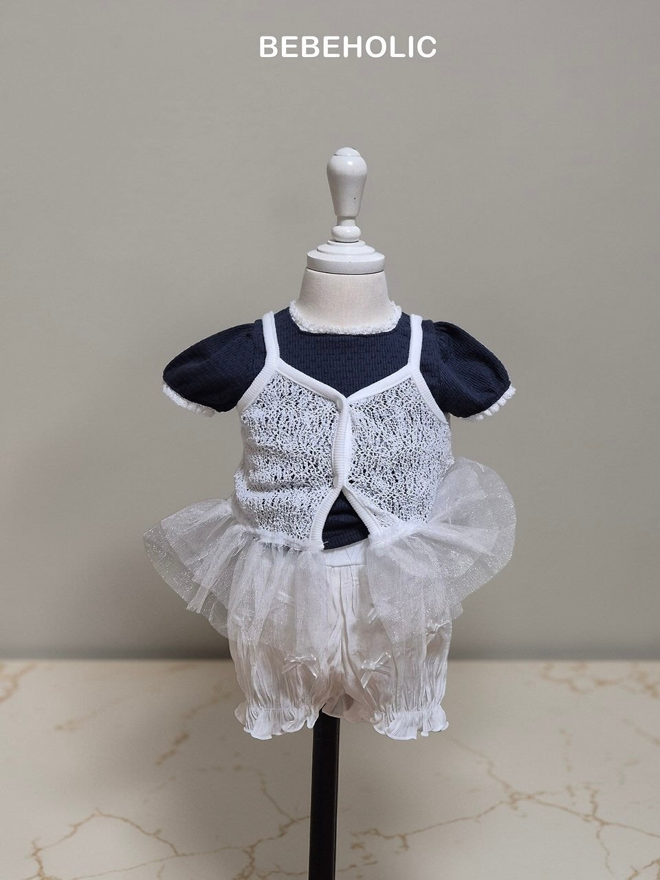 Ribbon bloomer