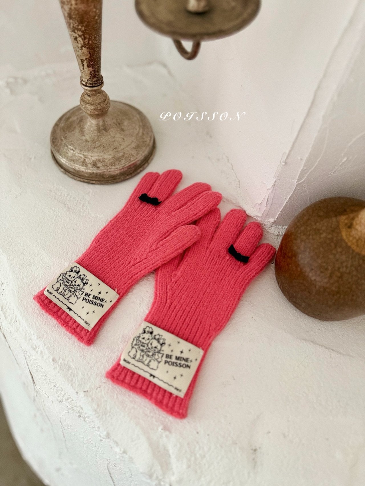 Ribbon winter gloves