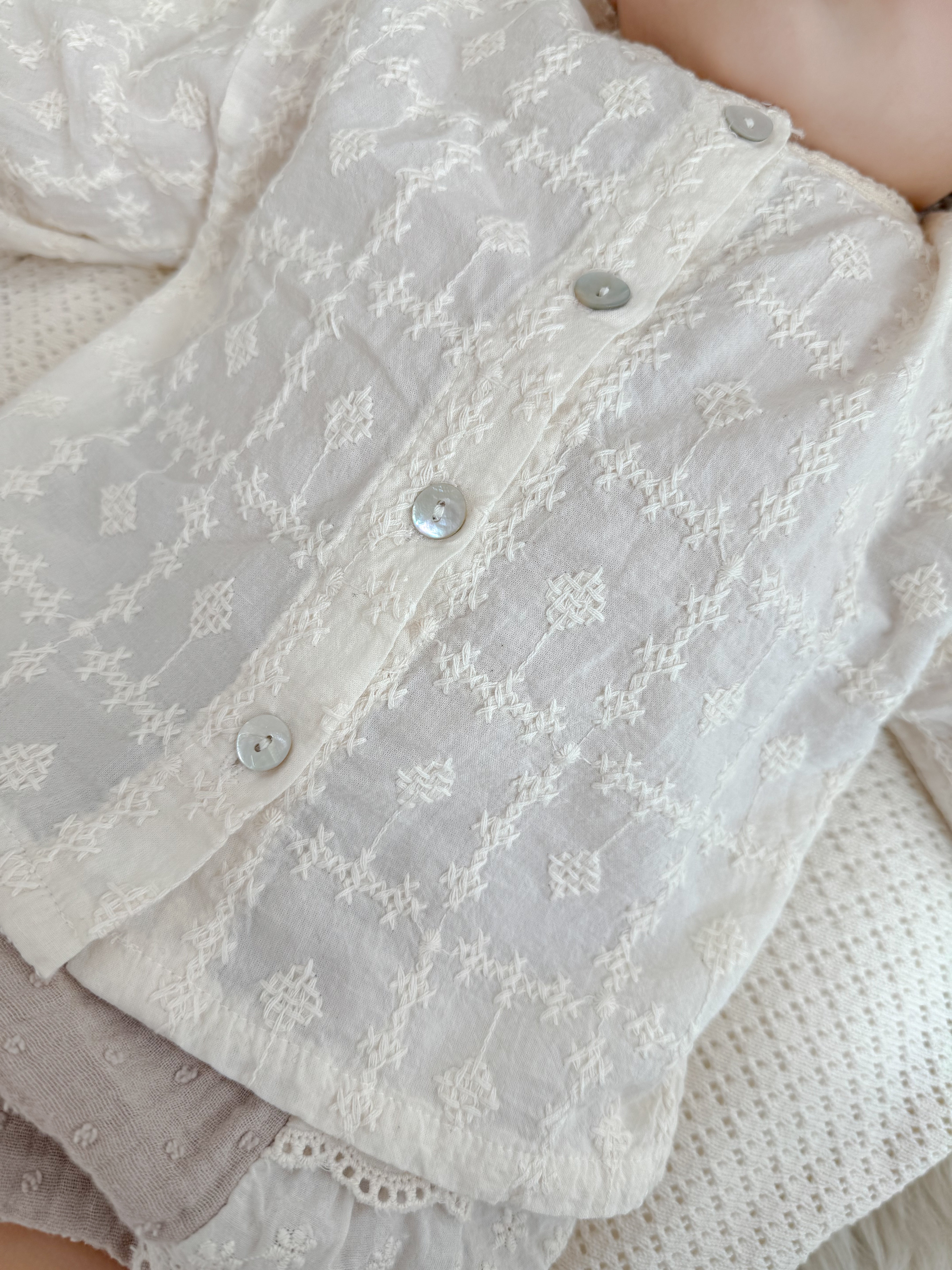 Elodie lace blouse