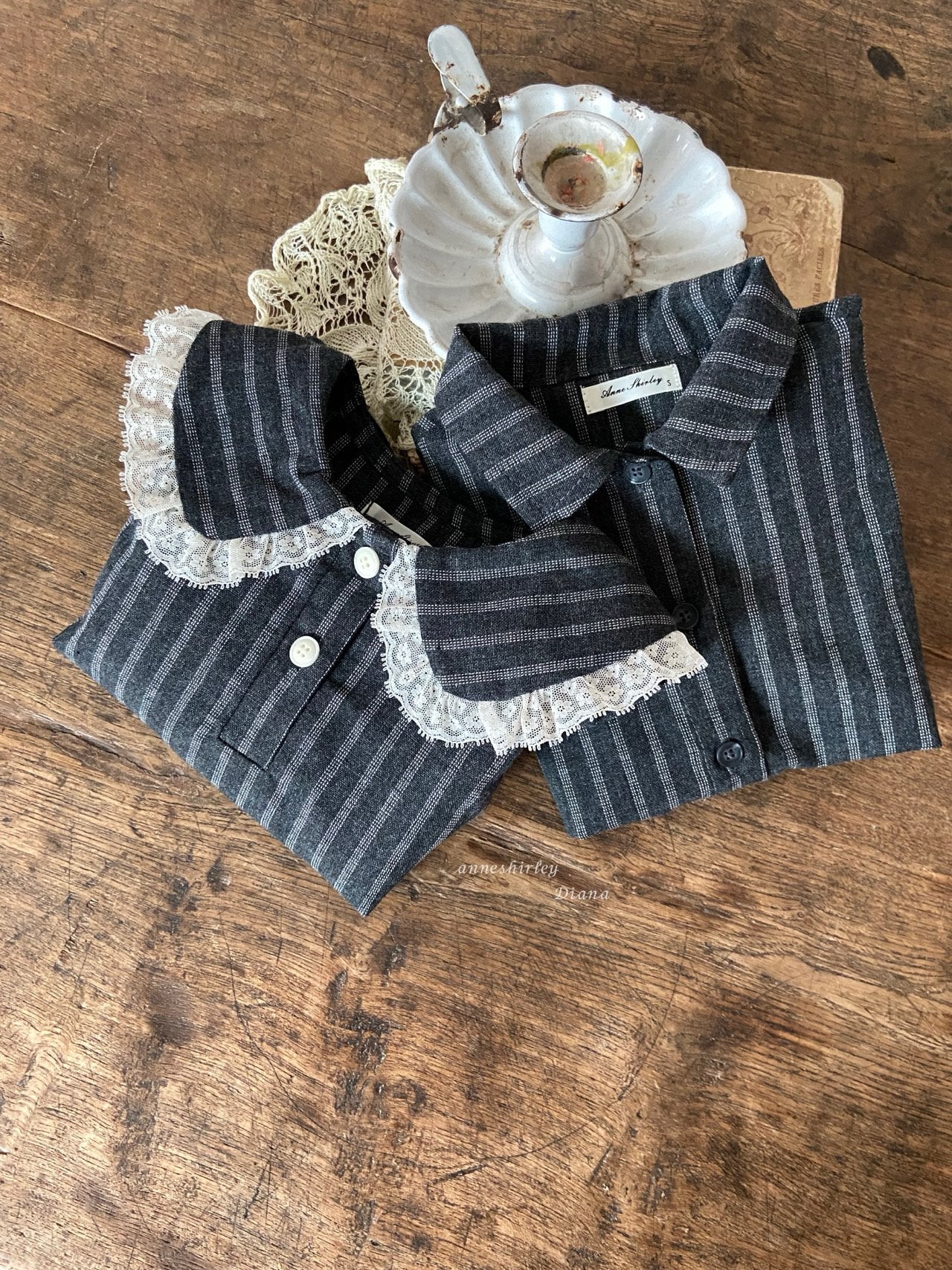 Girl's blouse (stripe)