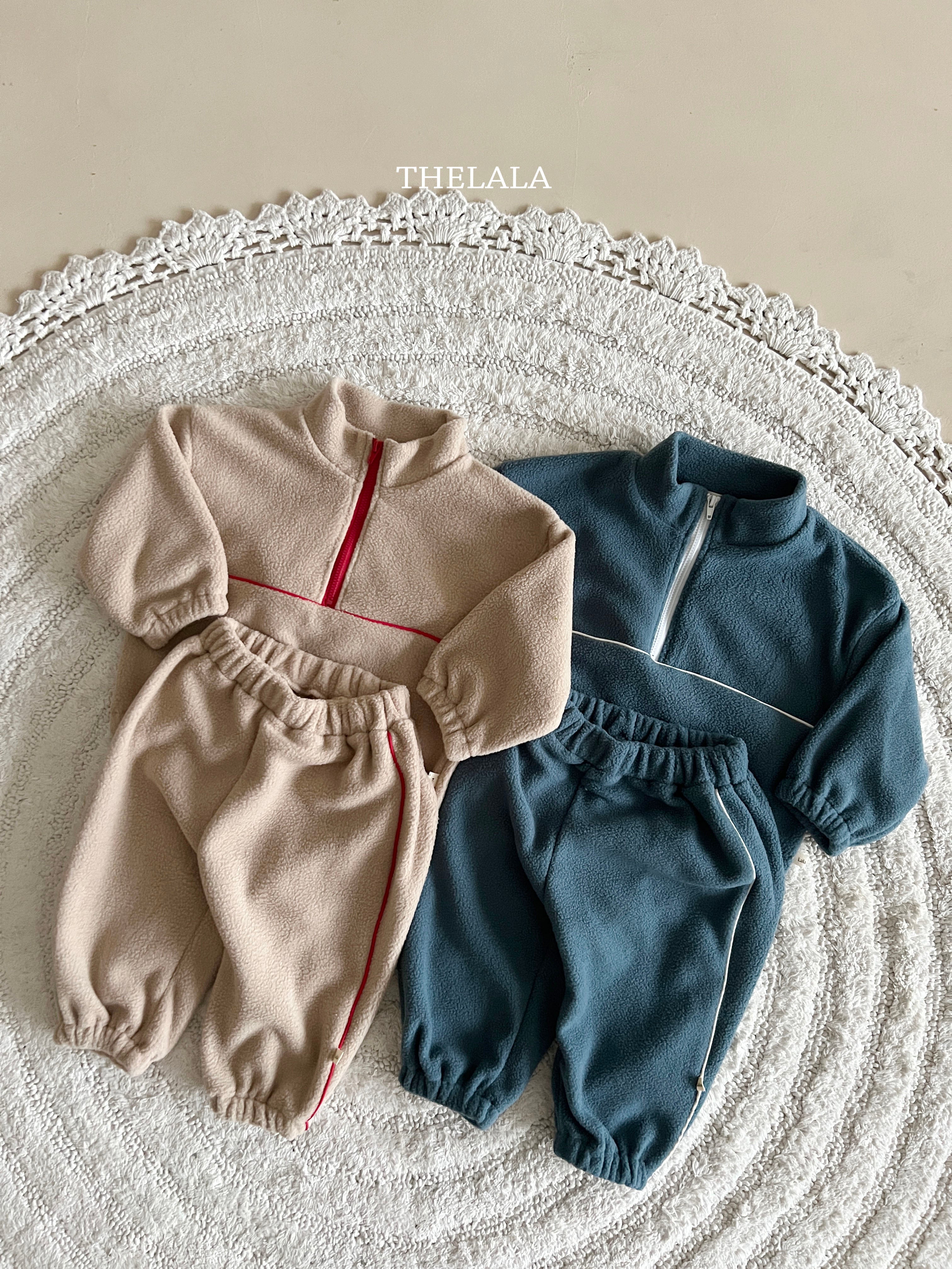 Atom half zipper sweater