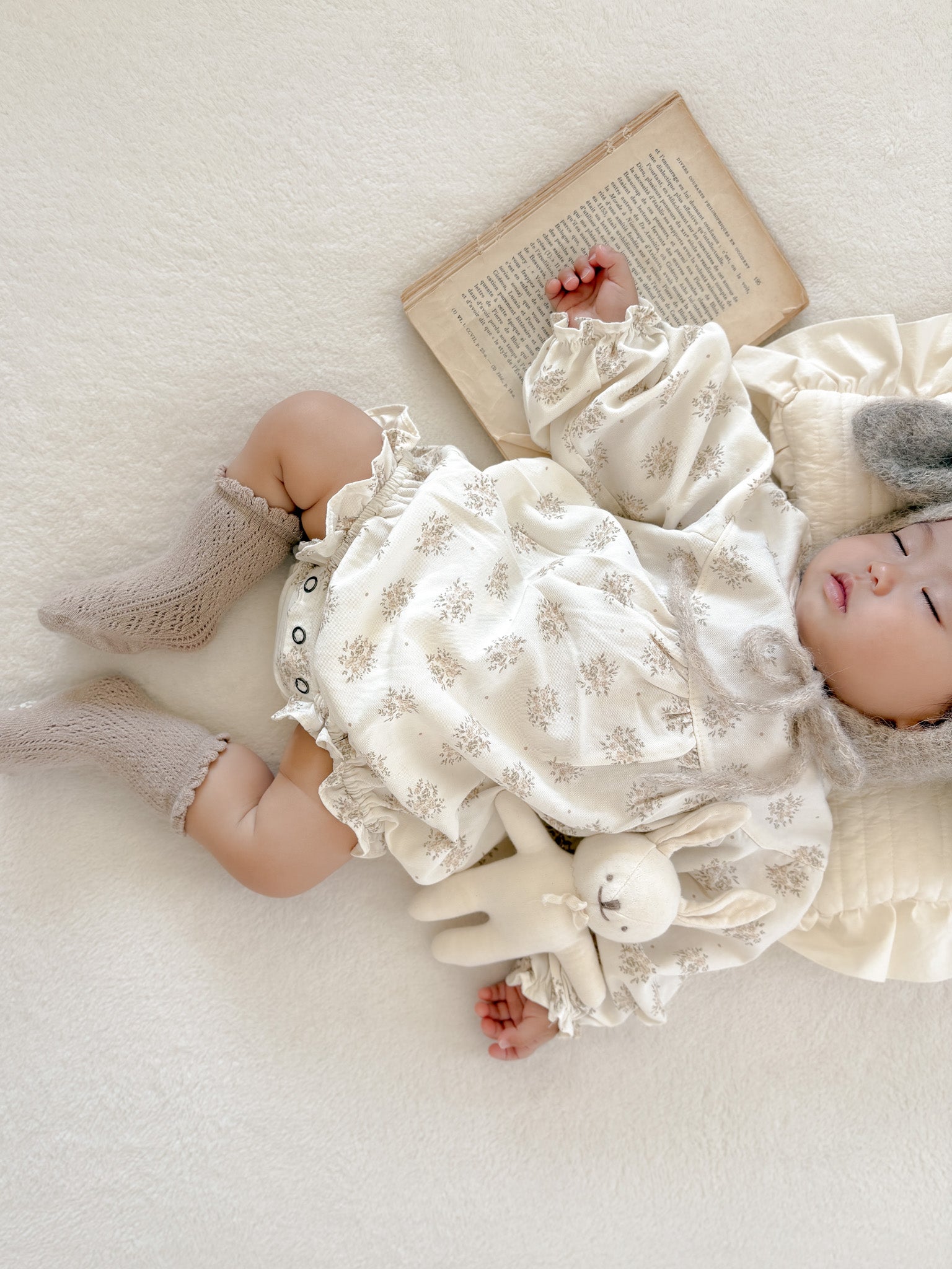 Shirring flower rompers